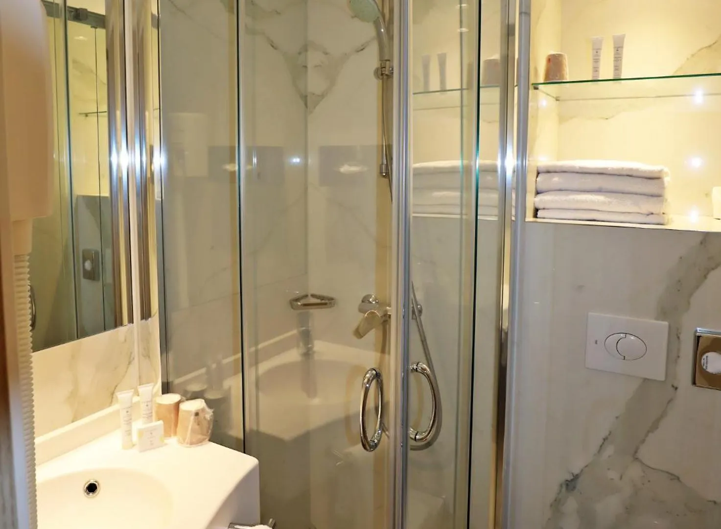 Hotel Hor Les Lumieres 3*